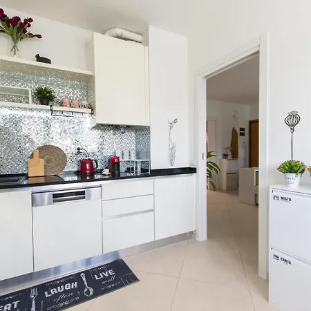Appartamento We - Larga32 House *