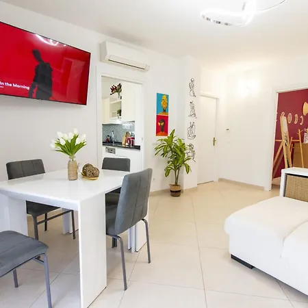We - Larga32 House Appartamento Bologna