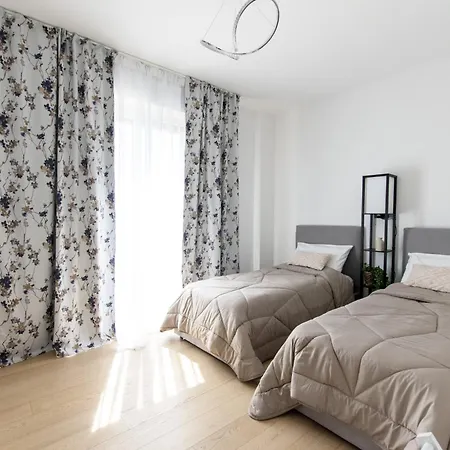 We - Larga32 House Apartamento Bolonia