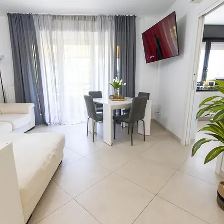 We - Larga32 House Apartamento